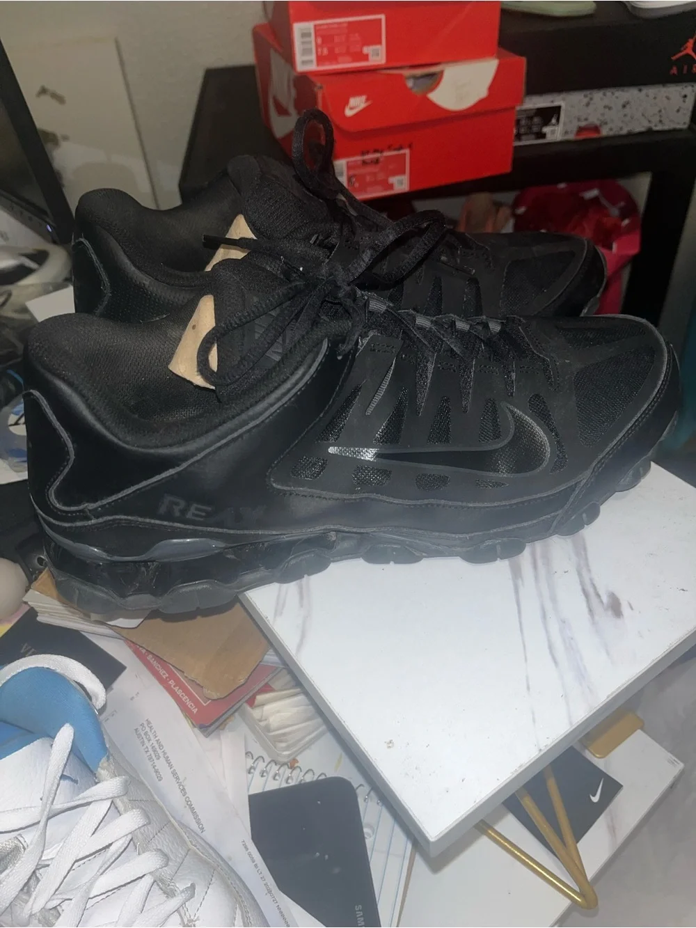Nike all black